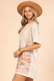 TAYLOR WESTERN COWBOY GRAPHIC T-SHIRT DRESS: OATMEAL