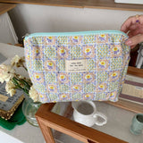 Floral Storage Purse Cosmetic Bag: UU