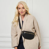Regular Sling Bag Black: Black
