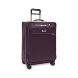 Briggs & Riley - BASELINE Medium Expandable Spinner - Plum