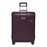 Briggs & Riley - BASELINE Medium Expandable Spinner - Plum
