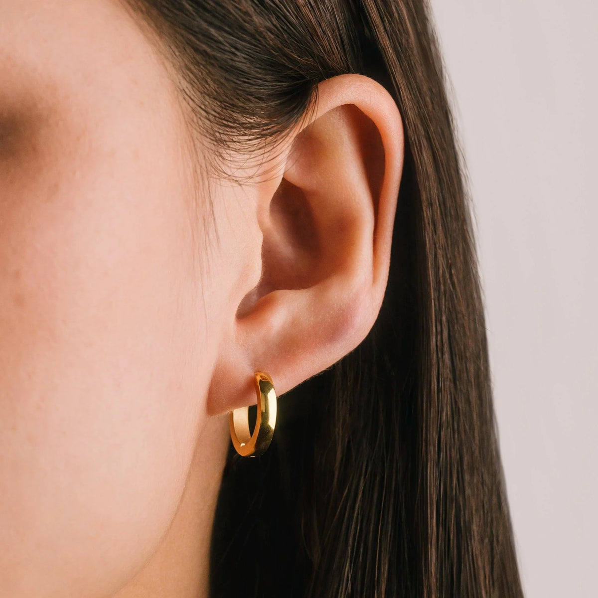 Lover's Tempo -WATERPROOF Maya Hoop Earrings 16mm – WestJet Store