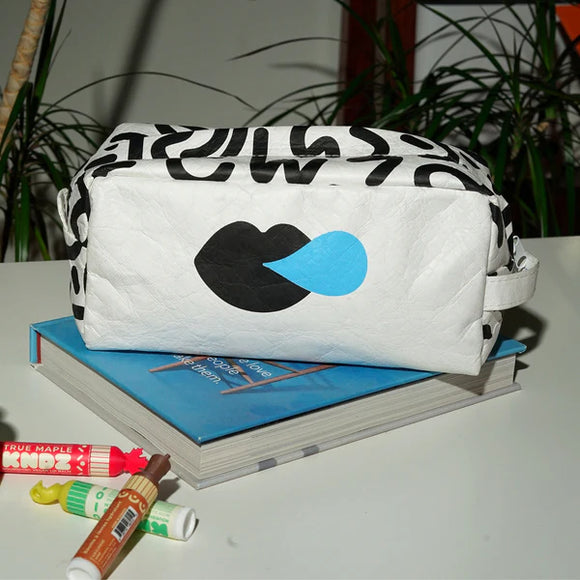 Kndz - Playhaus Pouch