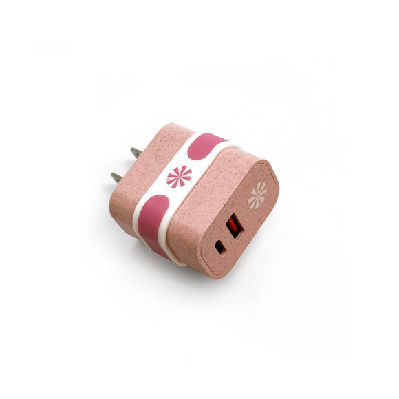 DOUBLE PLAY ECO™ WALL POWER ADAPTER