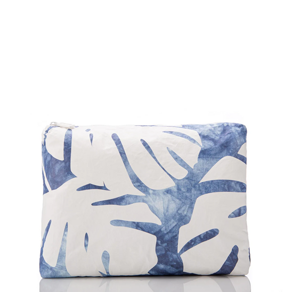 Mid Pouch | Monstera